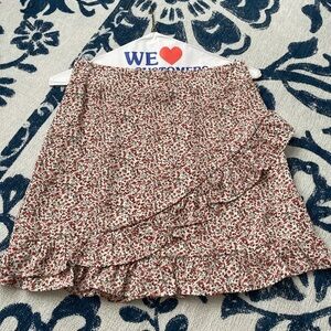 Princess Polly floral mini skirt. Size 4